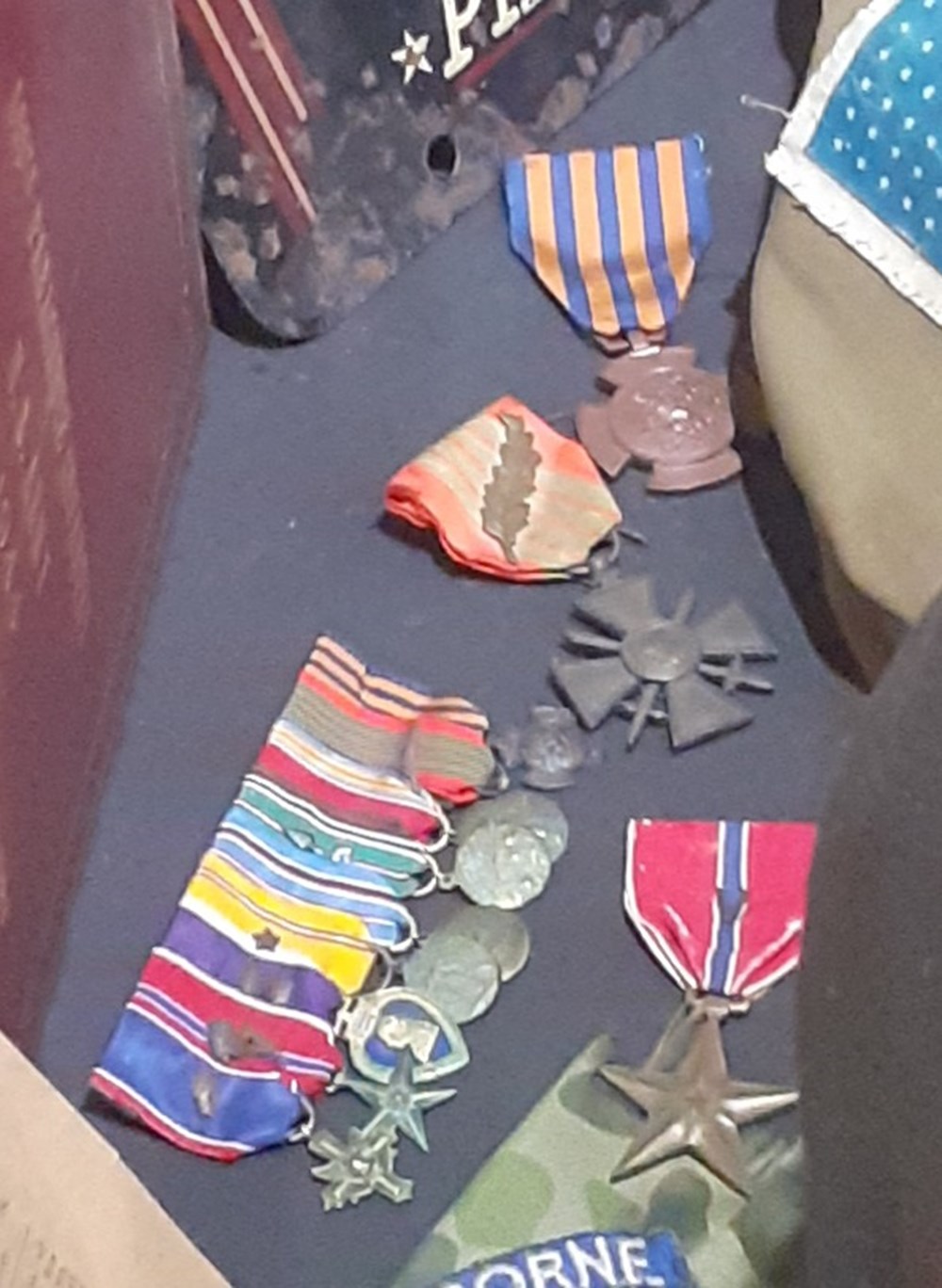 Décorations d'un vétéran américain de la Seconde Guerre mondiale #5 decorations un veteran americain de la seconde guerre mondiale 5