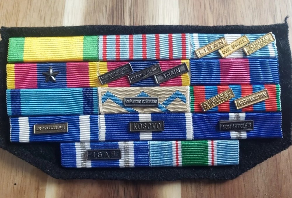 france rappel de decorations un militaire francais 30