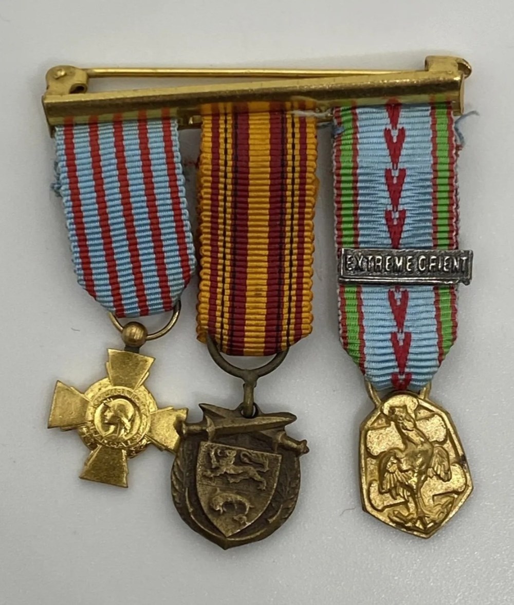 france portee de medailles miniatures 47