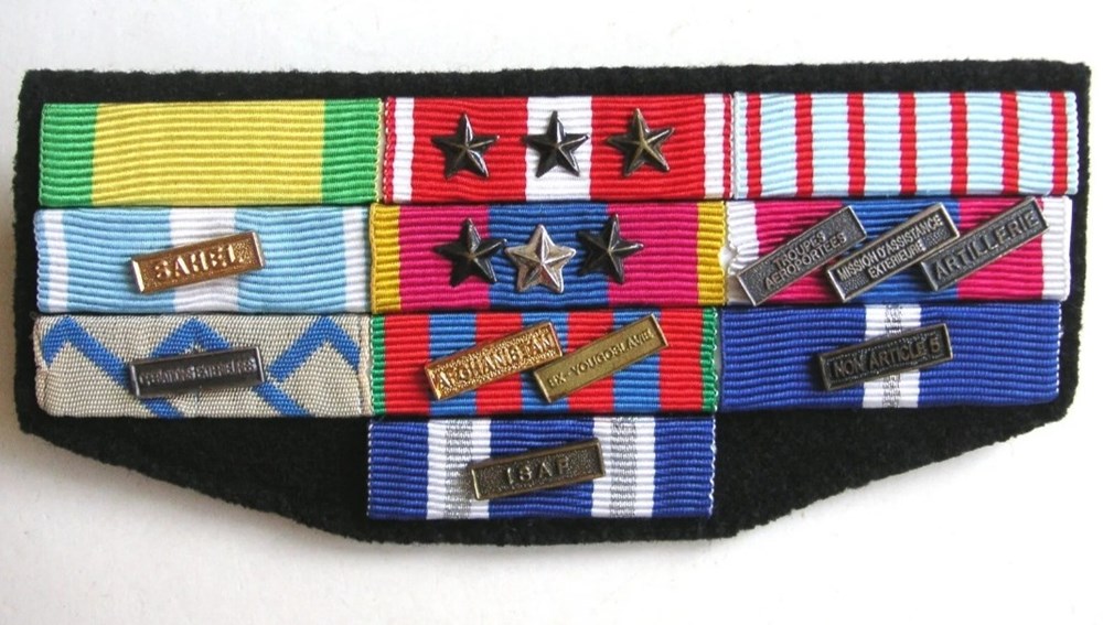 france rappel de decorations un militaire francais 26