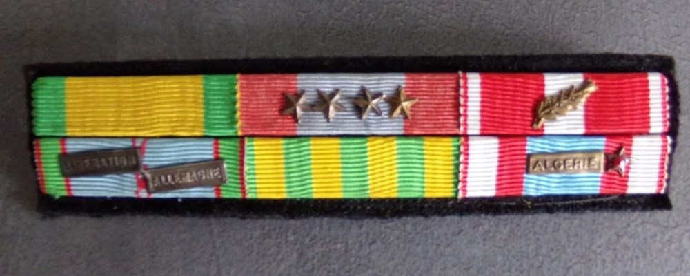 france rappel de decorations un militaire francais 44