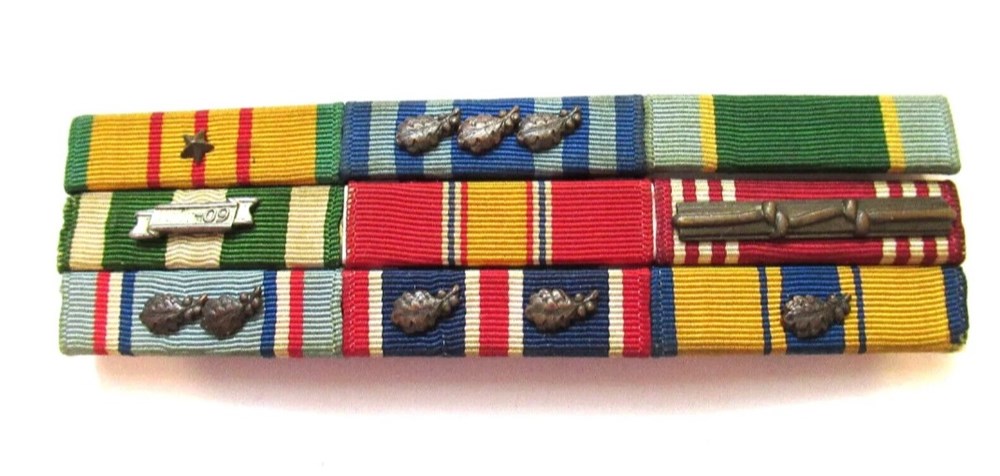 rappel de decorations un militaire etranger 2