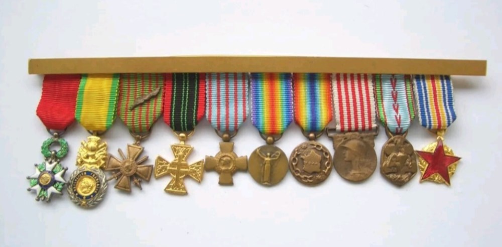 france portee de medailles miniatures 25