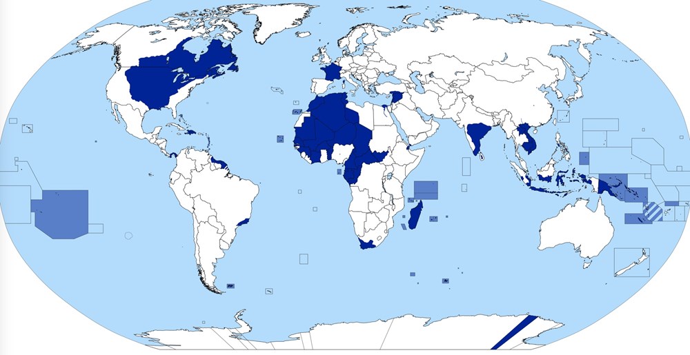  La France coloniale La colonisation se d&eacute;finit par l&rsquo;annexion d&rsquo;un territoire par une force &eacute;trang&egrave;re &agrave; des fins politiques et &eacute;conomiques. Cette action repr&eacute;sente l&rsquo;un des faits ind&eacute;niables de...