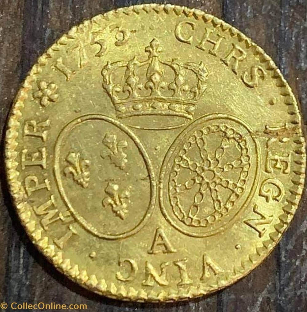  Monnaies royales des cap&eacute;tiens &agrave; Louis XVI (987-1793), principalement des testons de Fran&ccedil;ois Ier et des demi-francs.&nbsp; 