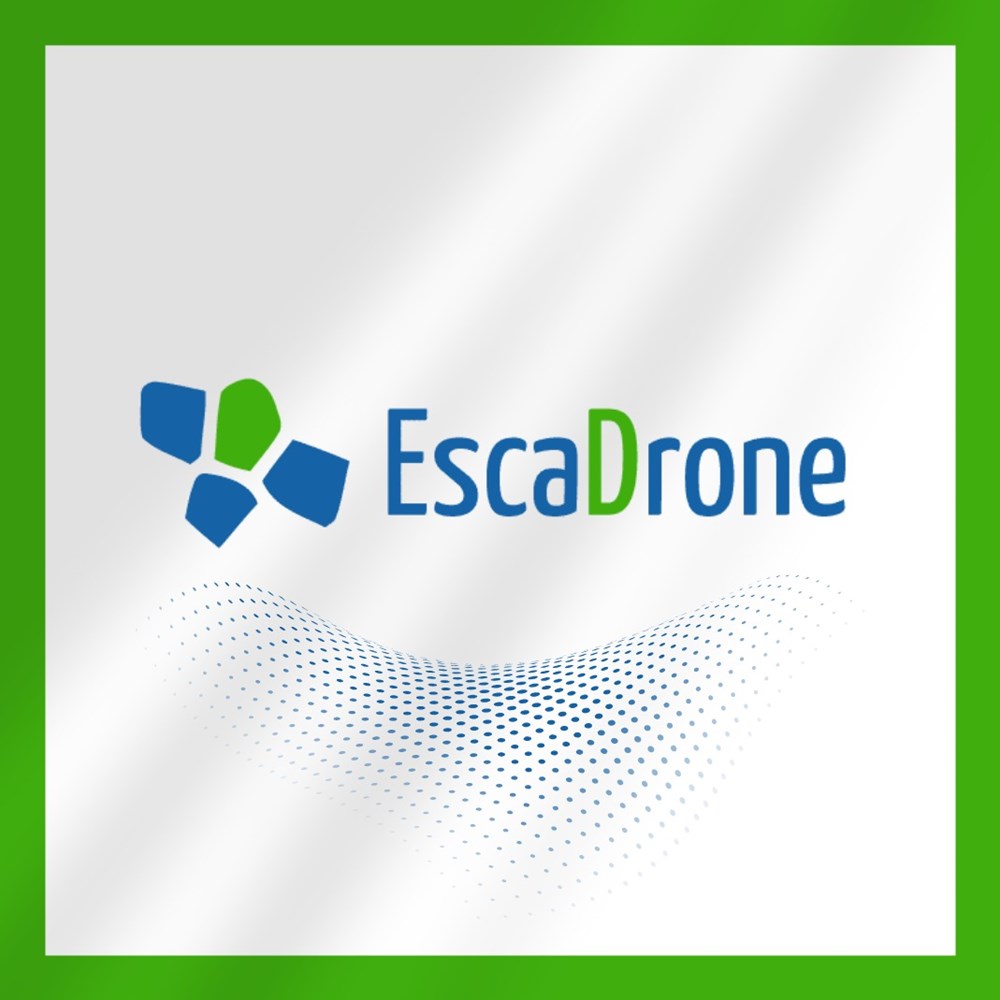 Test escadrone Découvrez le showroom 3D d'Escadrone, une expérience immersive et innovante. Au centre, un drone phare suspendu en l'air, au-dessus d'un piédestal. Explorez les différentes catégories de produits que la...