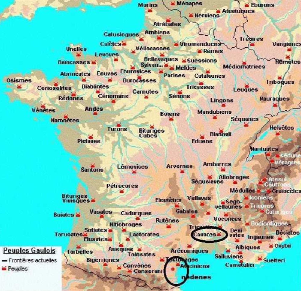  latin : CAVARII - &eacute;tymologie : les g&eacute;ants , les forts - Situation : rive gauche du RHONE - Capitale : AVIGNON ( AVENIO ) - Ils sont int&eacute;gr&eacute;s...