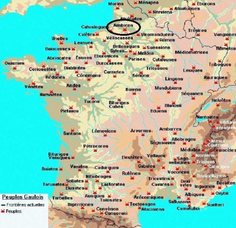 AMBIENS latin : AMBIANI étymologie : ceux qui sont autour de la SOMME situation : PICARDIE capitale : AMIENS ( SAMAROBRIVA ) GAULE BELGIQUE peuples qui fournirent 5 000 hommes...