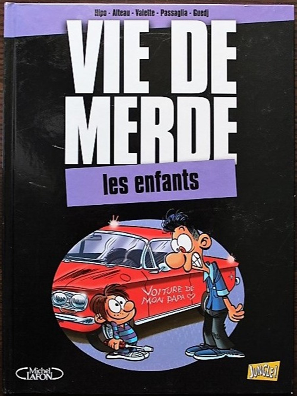 BD - Vie de merde Vie de merde est une série de Bande Dessinée humoristique créée en 2010 et éditée par Jungle Plusieurs des BD de cette collection sont en vente sur https://www.delcampe.net/fr/collections/boutique/5araguaran5 ...