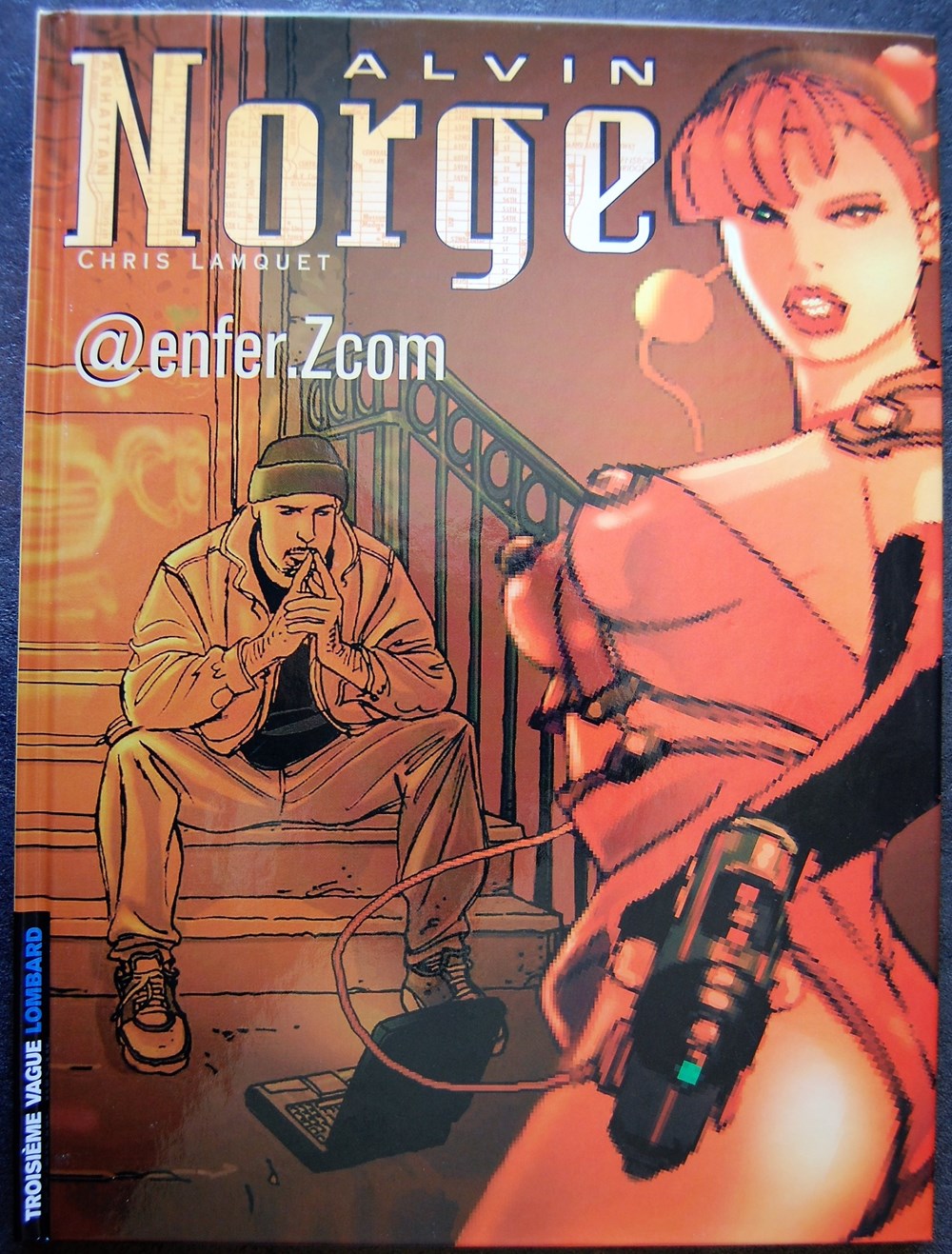 *** BD - Alvin Norge *** Alvin Norge est une série de Bande Dessinée d'aventure et de science-fiction réalisée seul par le Belge Christian Lamquet . Alvin Norge est un hacker talentueux et repenti. Sa vie...