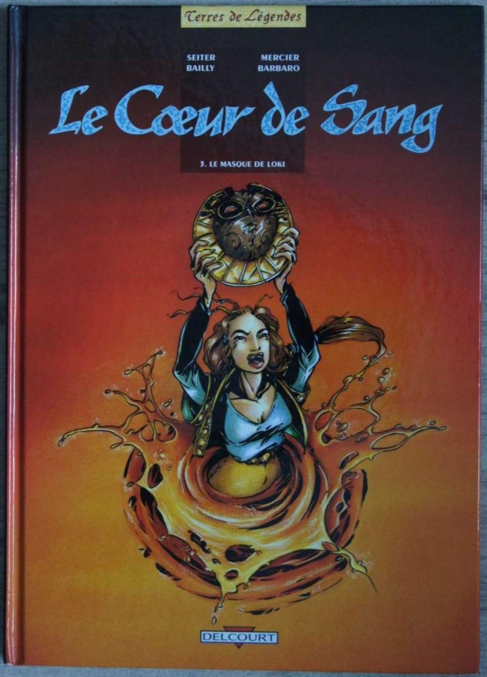 BD - Coeur de sang (Le) Le coeur de sang est une série de Bande Dessinée d'héroîc Fantasy créée en 1995 par les scénaristes Isabelle Mercier et Roger Seiter, et le dessinateur Vincent Bailly. Des...