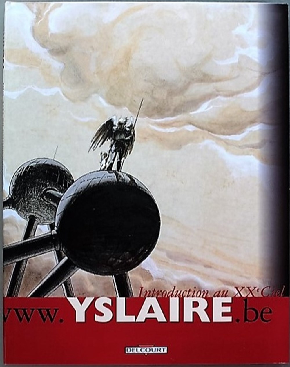  XXe ciel.com est une &oelig;uvre graphique en 4 tomes (et une introduction) imagin&eacute;e et dessin&eacute;e par Yslaire &agrave; partir d&rsquo;une exp&eacute;rimentation graphique en ligne intitul&eacute;e M&eacute;moire du XXe ciel....