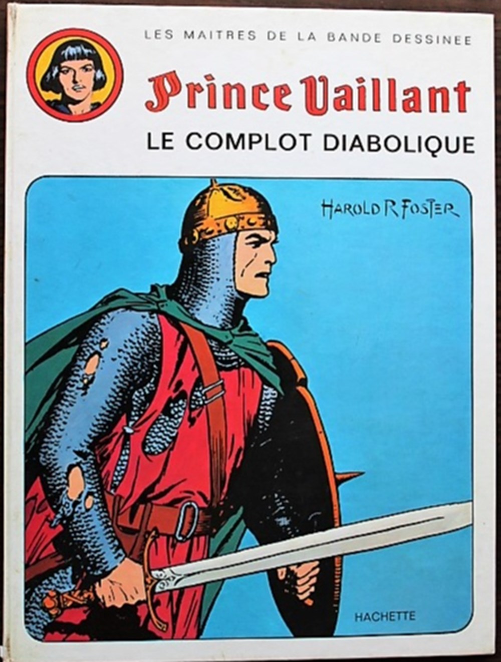 BD - Prince Vaillant Prince Vaillant est une série de Bande Dessinée arthurienne créée par Harold Foster et publiée chaque dimanche depuis 1937 dans la presse américaine. Dès son lancement, ce comic strip...