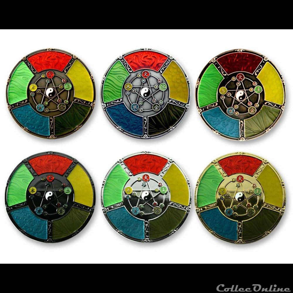Feng Shui - Taille: environ 50 mm (2 pouces) de diamètre; 4 mm d'épaisseur - couleur transparente noble - contient les 6 éditions (4 x XLE 75, 2 x RE) -...