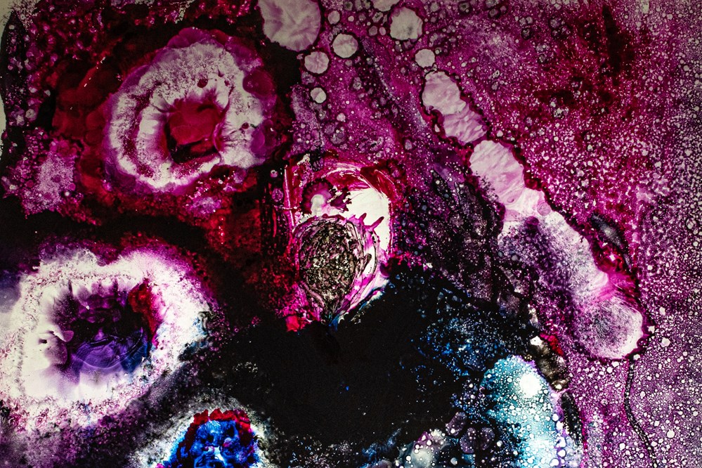  S&eacute;rie de trabalhos criada durante resid&ecirc;ncia art&iacute;stica para a Exposi&ccedil;&atilde;o Arte na Maternidade em 2021 