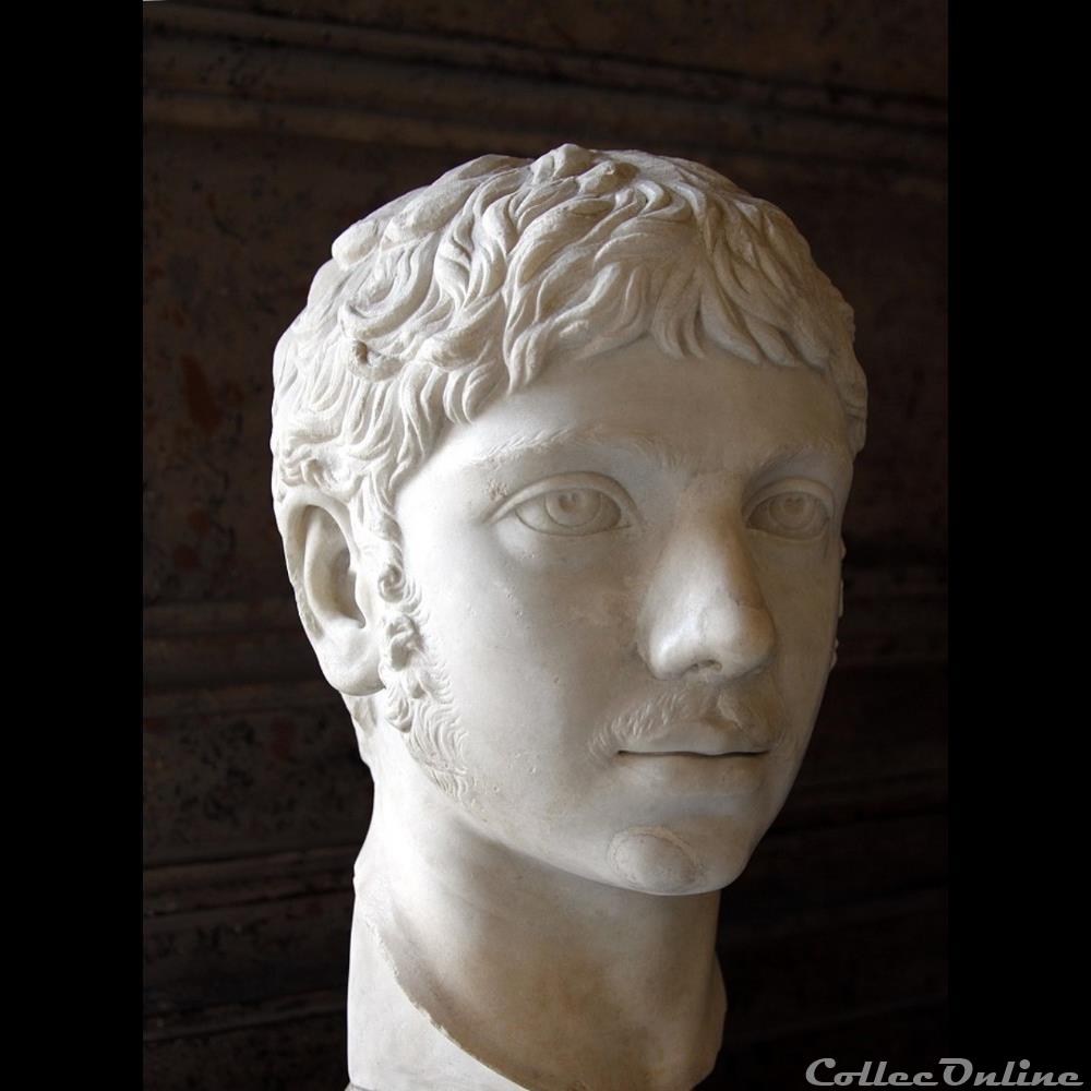 Elagabale. Héliogabale ou Élagabal ( Varius Avitus Bassianus ) (v. 203 - 11 mars 222 ) est empereur romain de 218 à 222 sous le nom de Marcus Aurelius...