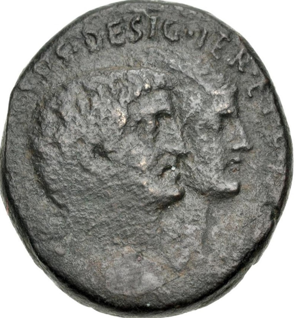 Fleet coinage, Marcus Antonius & Octavia The Fleet coinage are coins which introduced innovations to the Roman monetary system: for the first time a Sestertius was struck in bronze; the Tressis, a 3 As piece,...