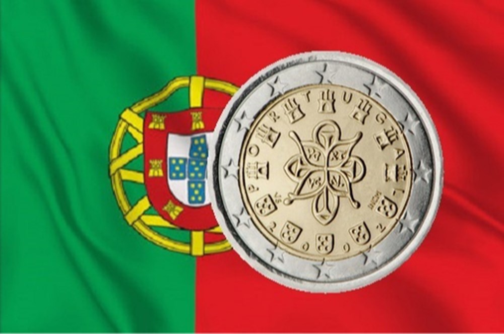 Portugal Le 1 er millésime indiqué est 2002, date de la mise en circulation des pièces . 3 dessins ont été retenus à l'issue d'un concours national. Le graphiste...