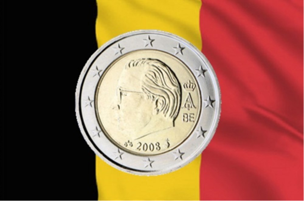  Ann&eacute;e 2008. &nbsp; En 2005, la commission europ&eacute;enne a &eacute;dict&eacute; de nouvelles recommandations concernant les faces nationales des pi&egrave;ces en euro. Le dessin ne devra pas interrompre le cercle...