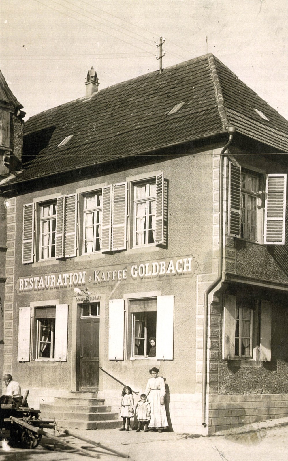  Au d&eacute;but du XXe si&egrave;cle, Rosheim &eacute;tait certes un gros bourg agricole et viticole mais aussi une ville de plus de 3000 habitants. Les commer&ccedil;ants et les artisans locaux...