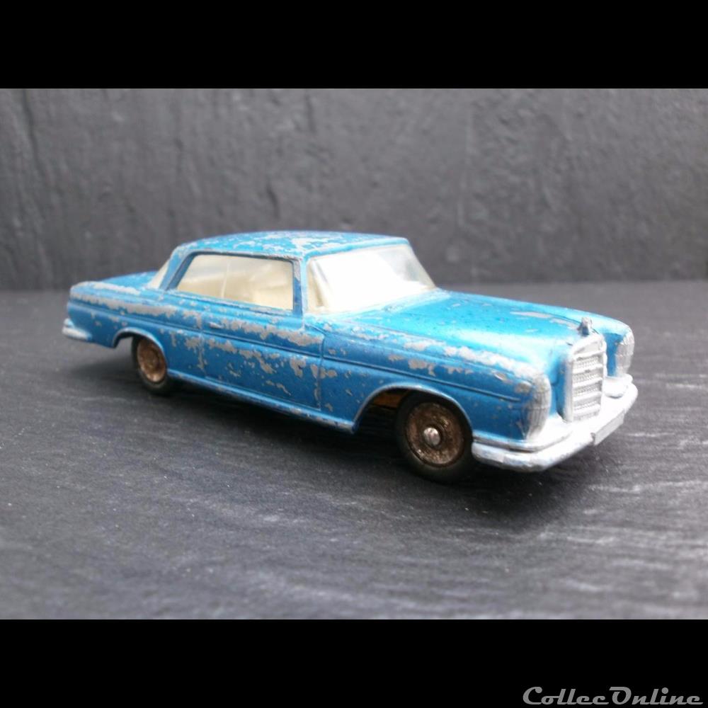  Dinky Toys est une marque de jouets cr&eacute;&eacute;e en 1934 au Royaume-Uni. Les jouets sont alors fabriqu&eacute;s au Royaume-Uni et en France par Meccano Ltd, qui a produit des...