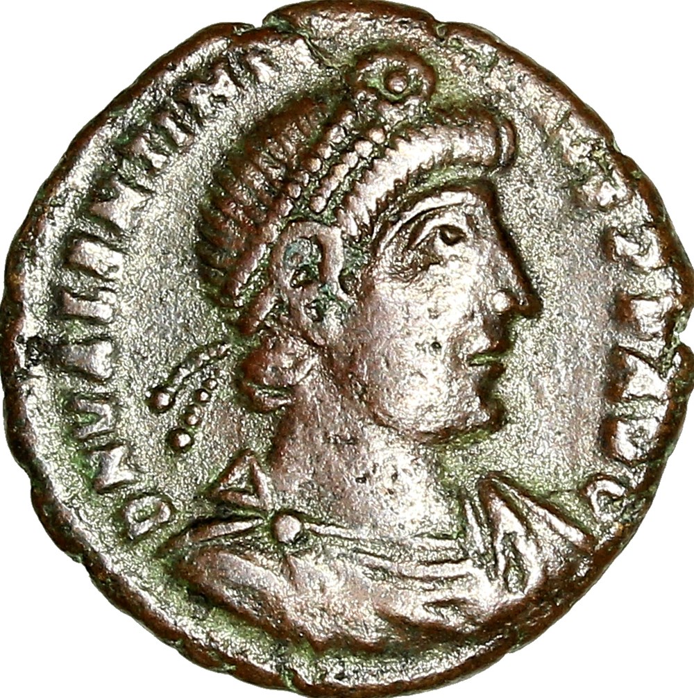  Retrouvez ici quelques unes de mes romaines imp&eacute;riales du Bas-empire, 364-423. Valentinien Ier (364-375) nummus : Gloria Romanorum , 364-367, Thessalonique, RIC. 16 ( 5/238 ), Gloria Romanorum ,...