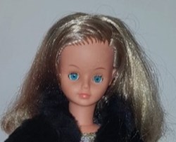Cathie et ses tenues