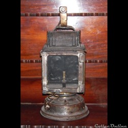 lampes à carbure et pétrole