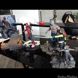 Statues Diamond Select