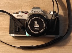 CAMERA OF THE 1980 OLYMPIC WINTER GAMES THE OFFICIAL 35MM