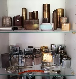 Briquets