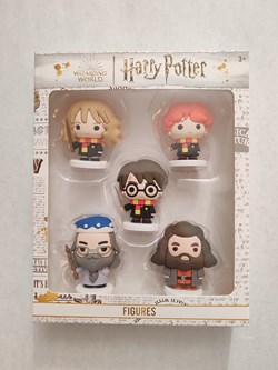 Figurines