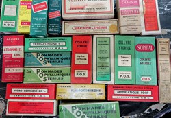 COLLYRES et produits OPHTALMIQUES