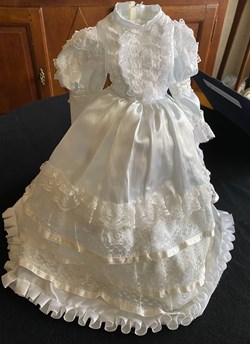 Vêtements de poupées de collection