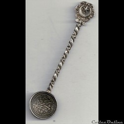 cuillère souvenir de voyage