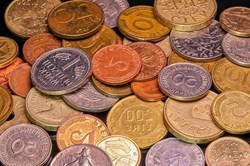 pièces de monnaie hors francs et euros