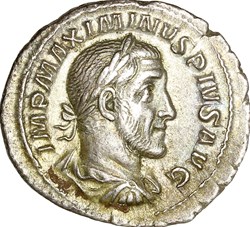Romaines impériales, Trente Tyrans (235-268)