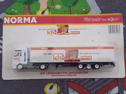 Camions publicitaires échelle 1/87ème