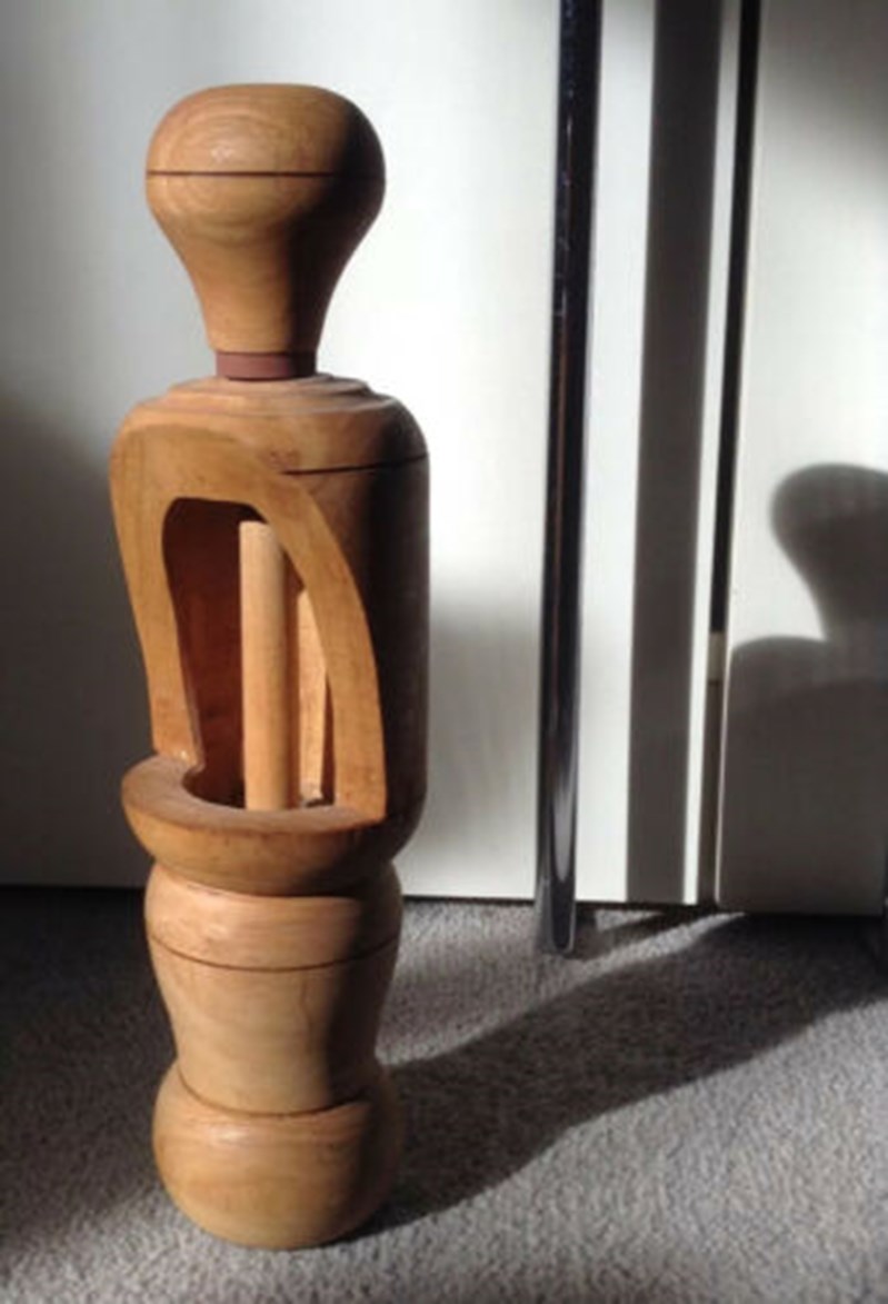 bouchonneuse en bois