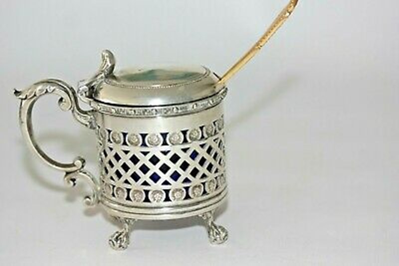 pot a moutarde cuillere argent